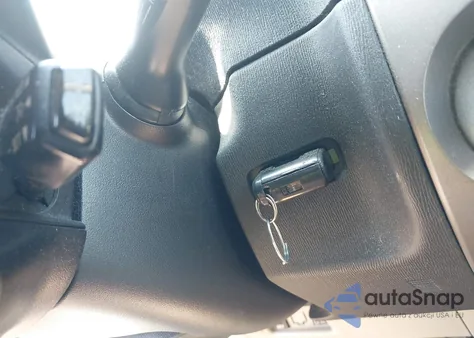 2007 Toyota Prius z USA, uszkodzony, nr VIN JTDKB20U177680199